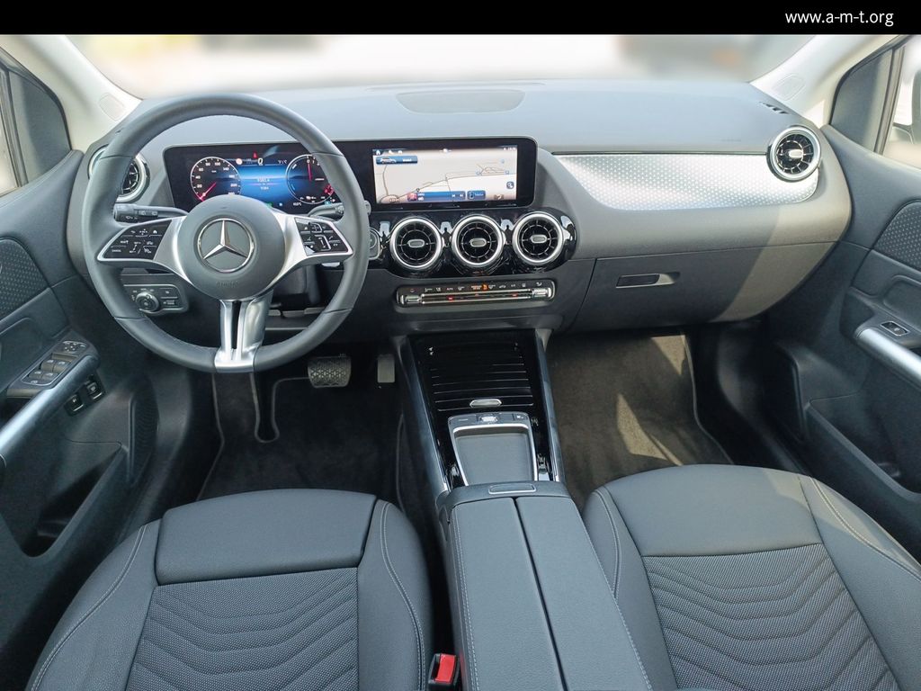 Mercedes-Benz B 250 2024