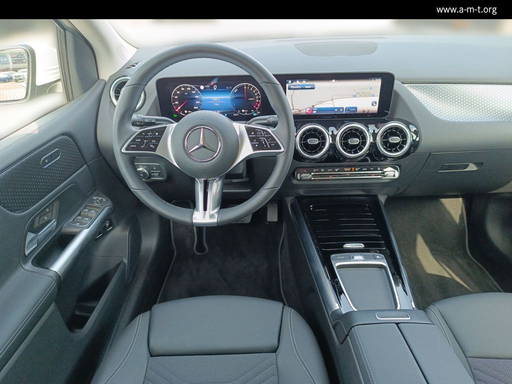 Mercedes-Benz B 250 2024