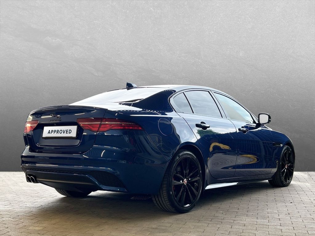 Jaguar XE 2023