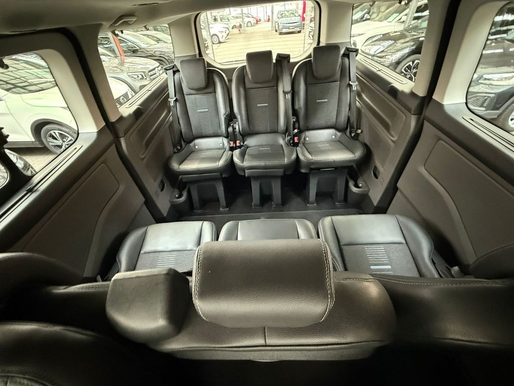 Ford Tourneo Custom 2022