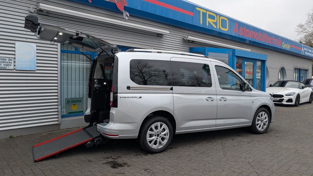 Ford Grand Tourneo