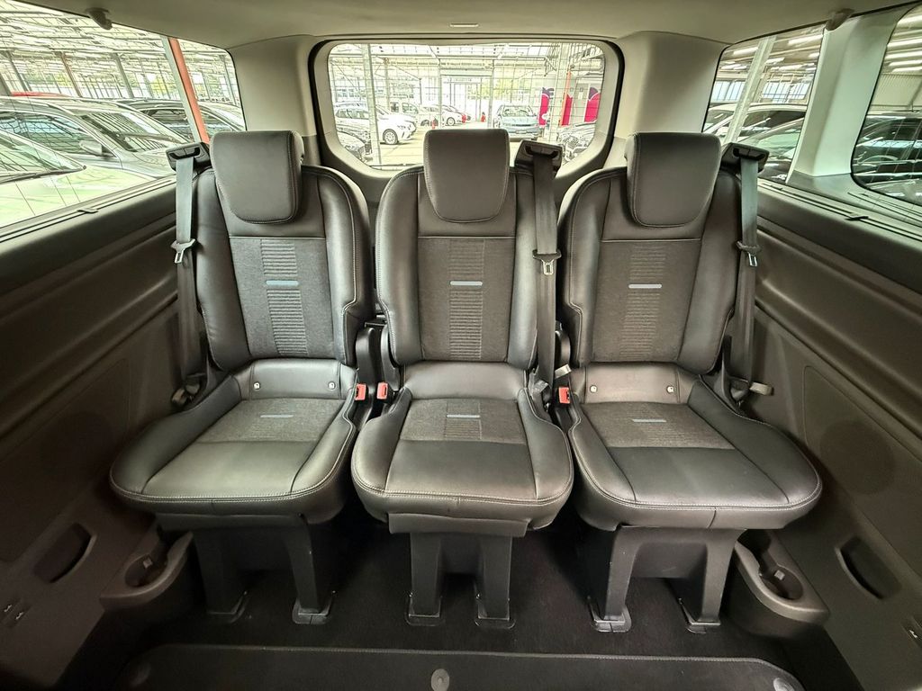 Ford Tourneo Custom 2022