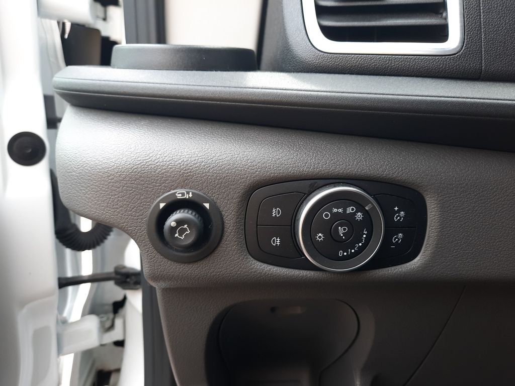 Ford Transit 2024