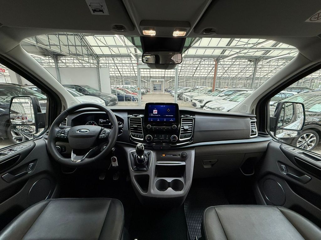 Ford Tourneo Custom 2022