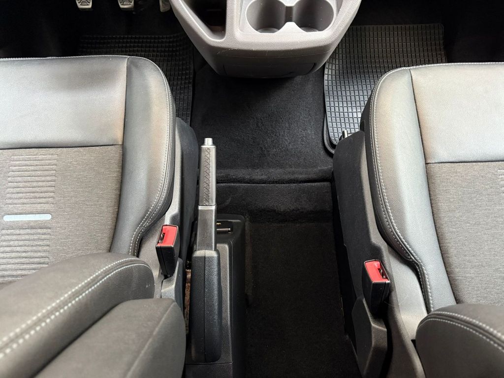 Ford Tourneo Custom 2022