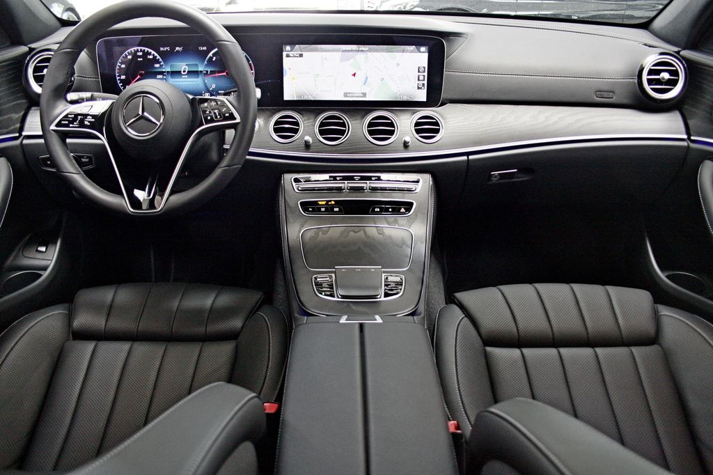 Mercedes-Benz E 300 2022