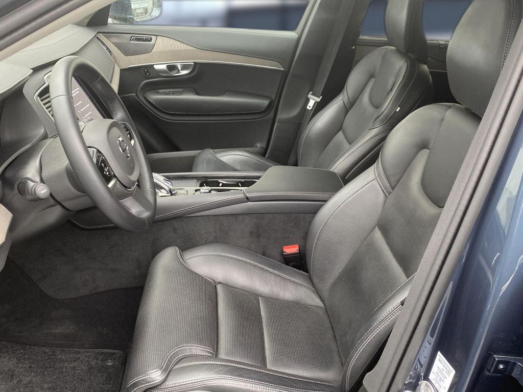 Volvo XC90 2023