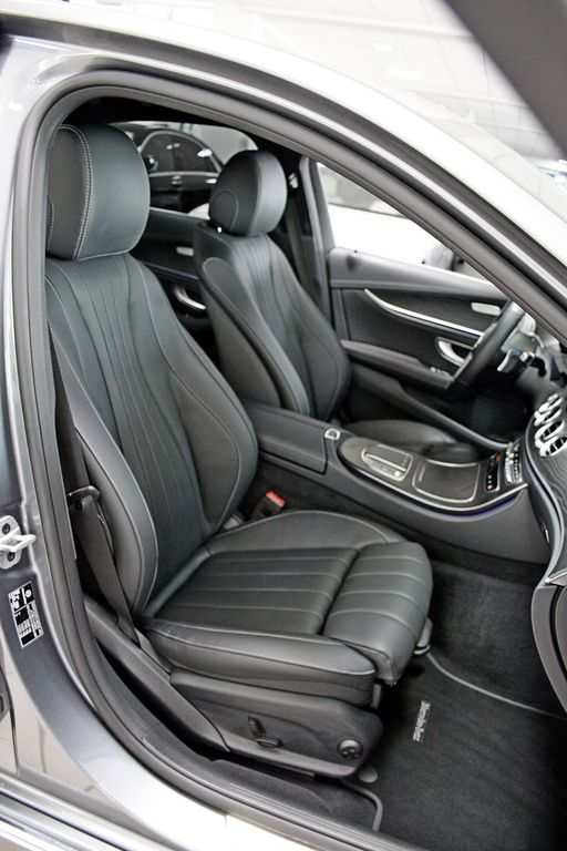 Mercedes-Benz E 300 2022