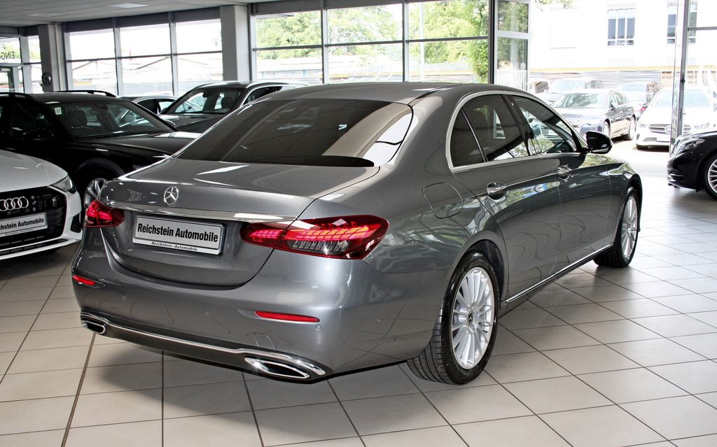 Mercedes-Benz E 300 2022