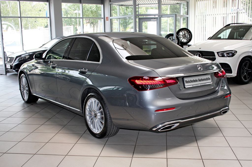 Mercedes-Benz E 300 2022