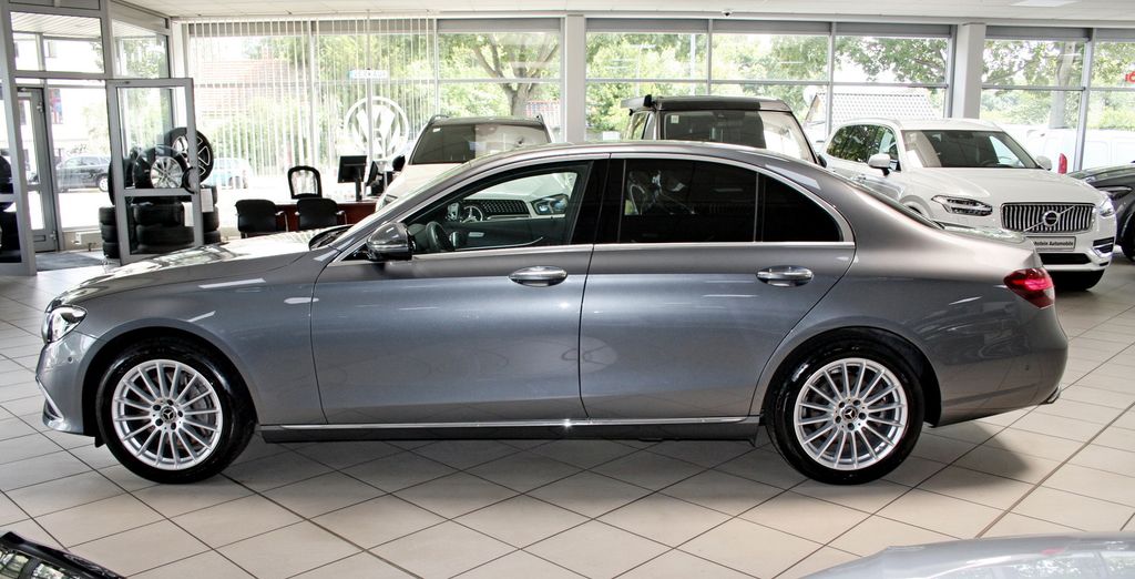 Mercedes-Benz E 300 2022