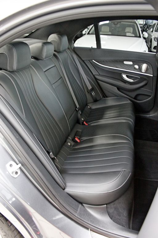 Mercedes-Benz E 300 2022