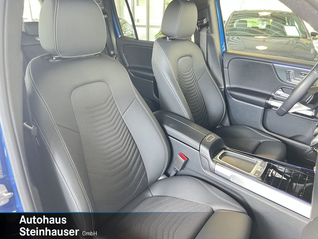 Mercedes-Benz GLB 200 2024