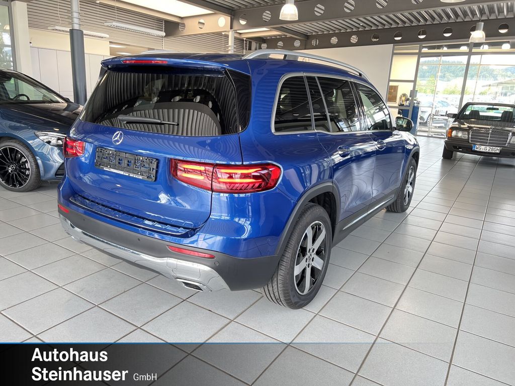 Mercedes-Benz GLB 200 2024