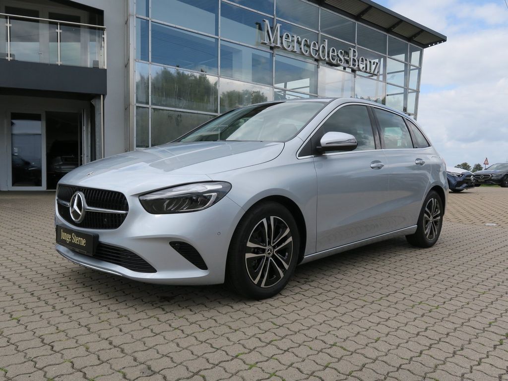 Mercedes-Benz B 180 2024