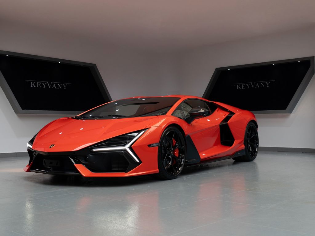 Lamborghini Revuelto 2025