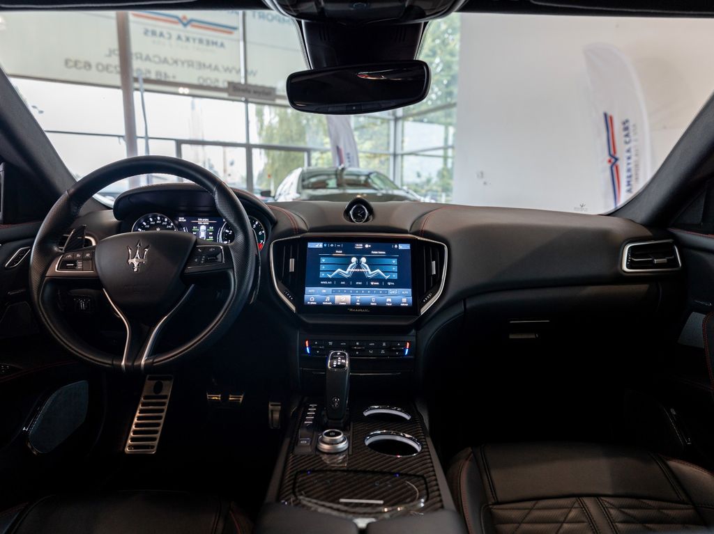 Maserati Ghibli 2022