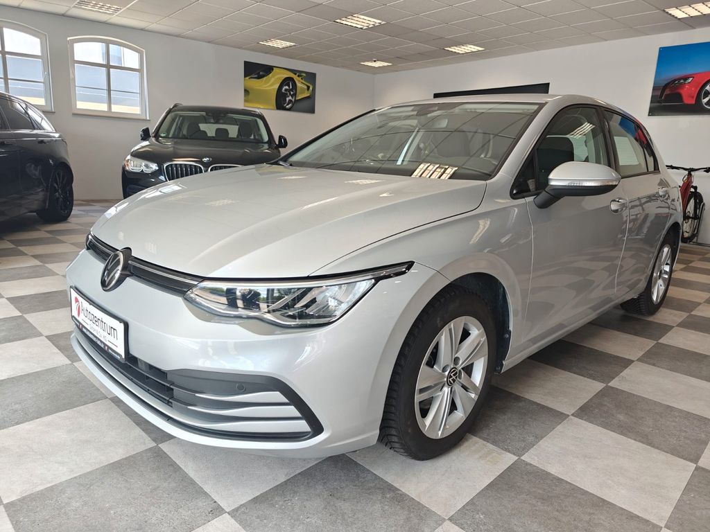 Volkswagen Golf 2022