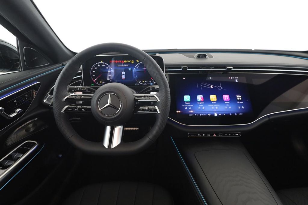 Mercedes-Benz E 300 2025