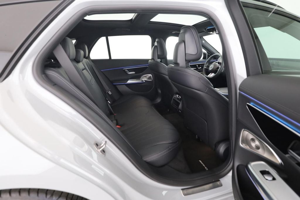 Mercedes-Benz E 300 2025