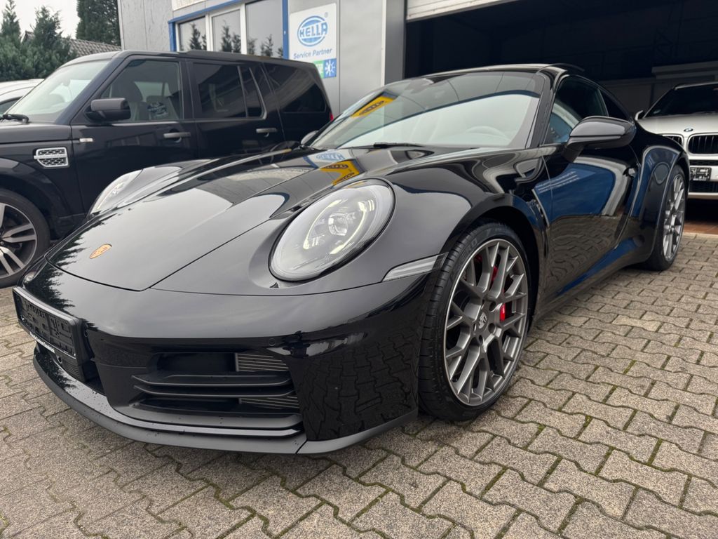 Porsche 911 2025