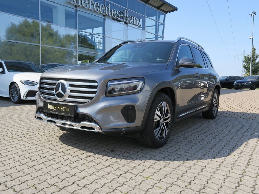 Mercedes-Benz GLB 220 2024