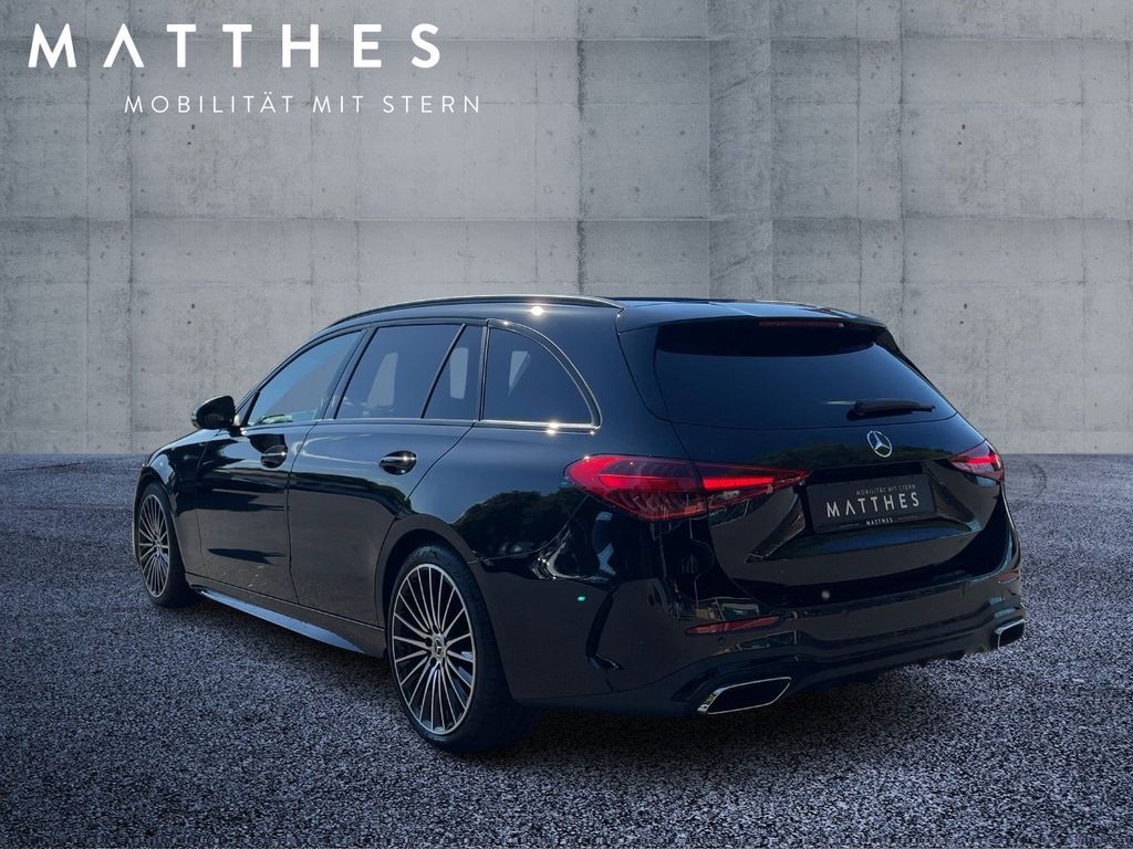 Mercedes-Benz C 220 2025
