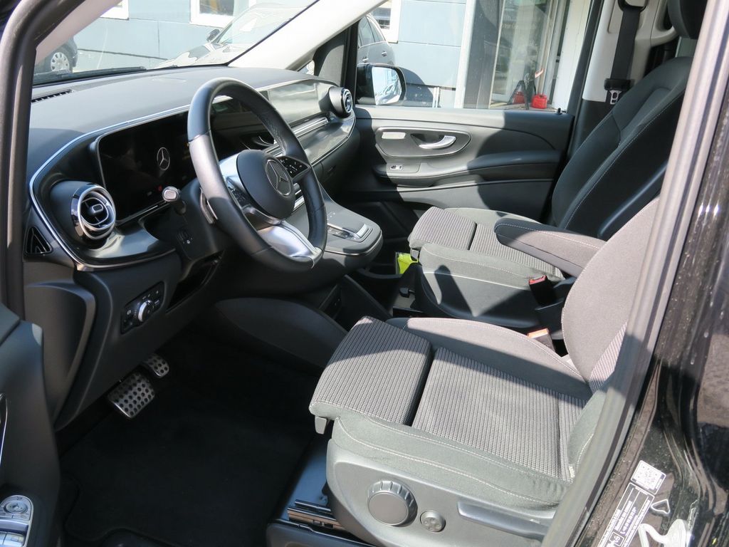 Mercedes-Benz V 250 2024