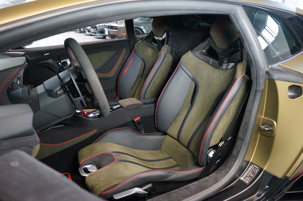 Lamborghini Huracán 2023