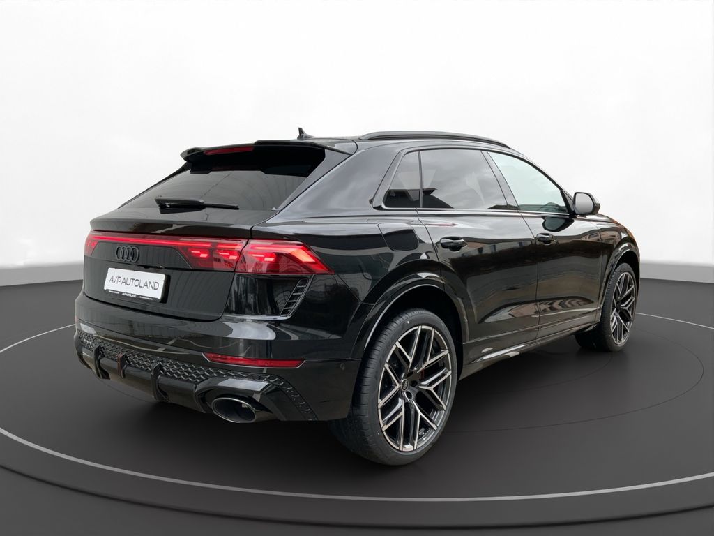 Audi RSQ8 2025