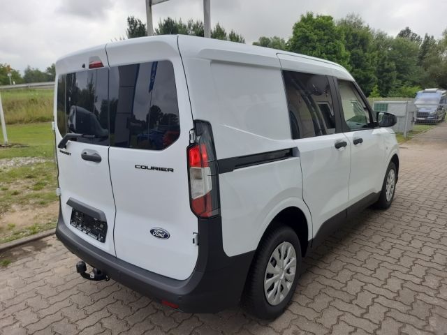 Ford Transit Courier 2025