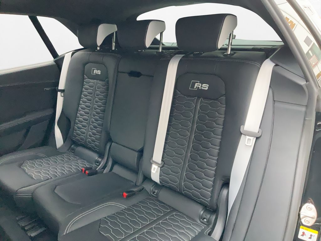 Audi RSQ8 2025