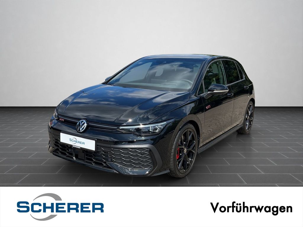 Volkswagen Golf 2025