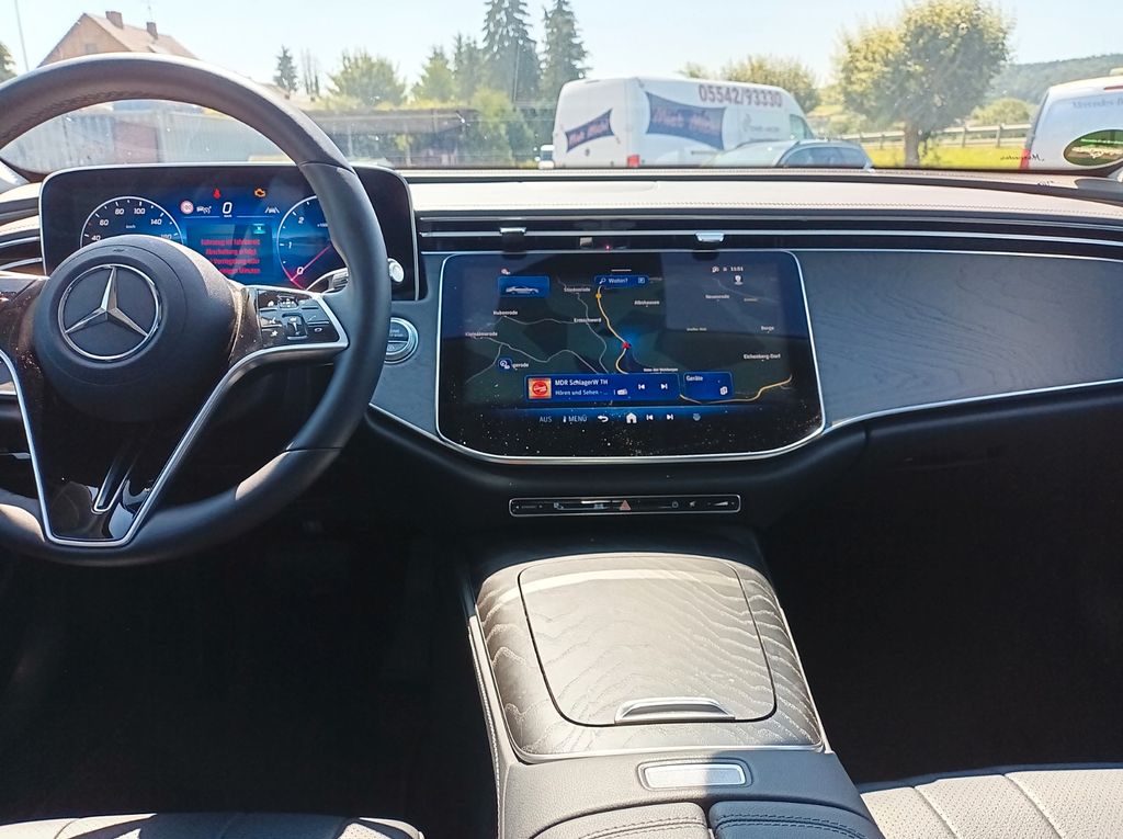 Mercedes-Benz E 220 2023