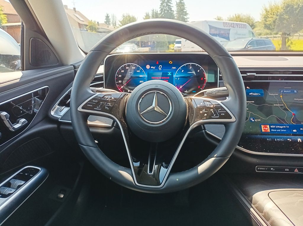 Mercedes-Benz E 220 2023