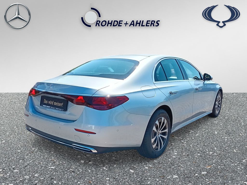 Mercedes-Benz E 220 2023