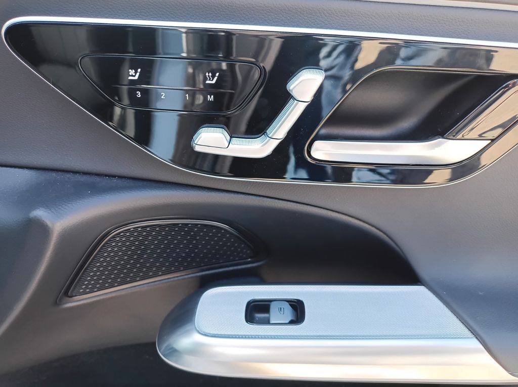 Mercedes-Benz E 220 2023