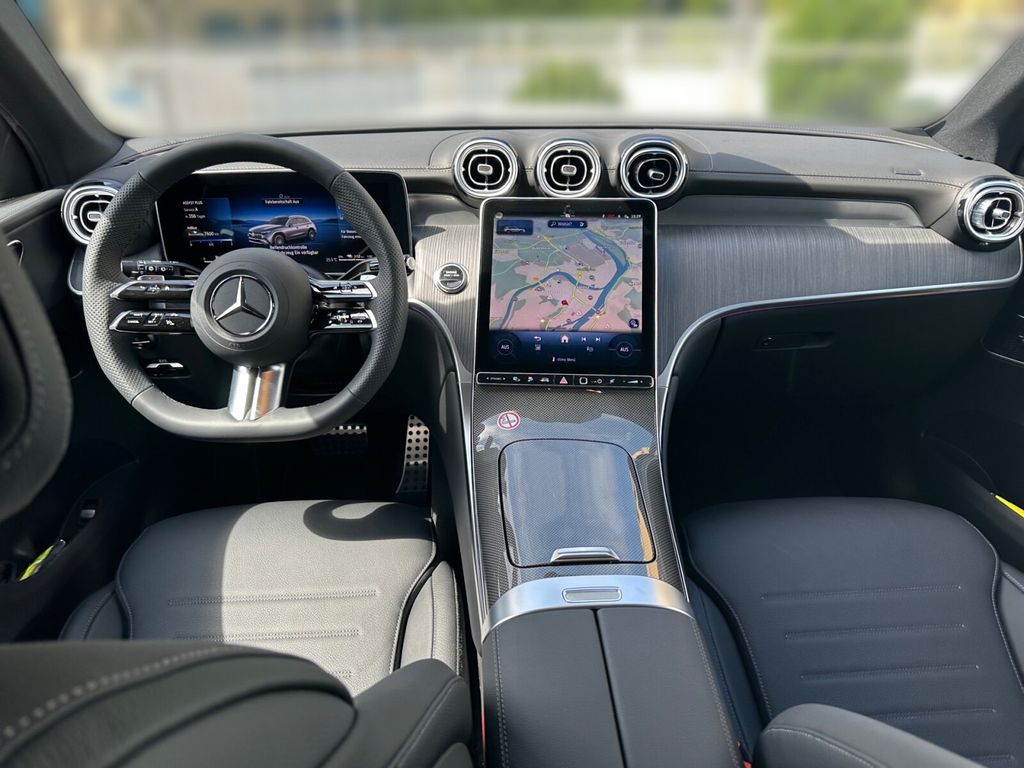 Mercedes-Benz GLC 300 2025