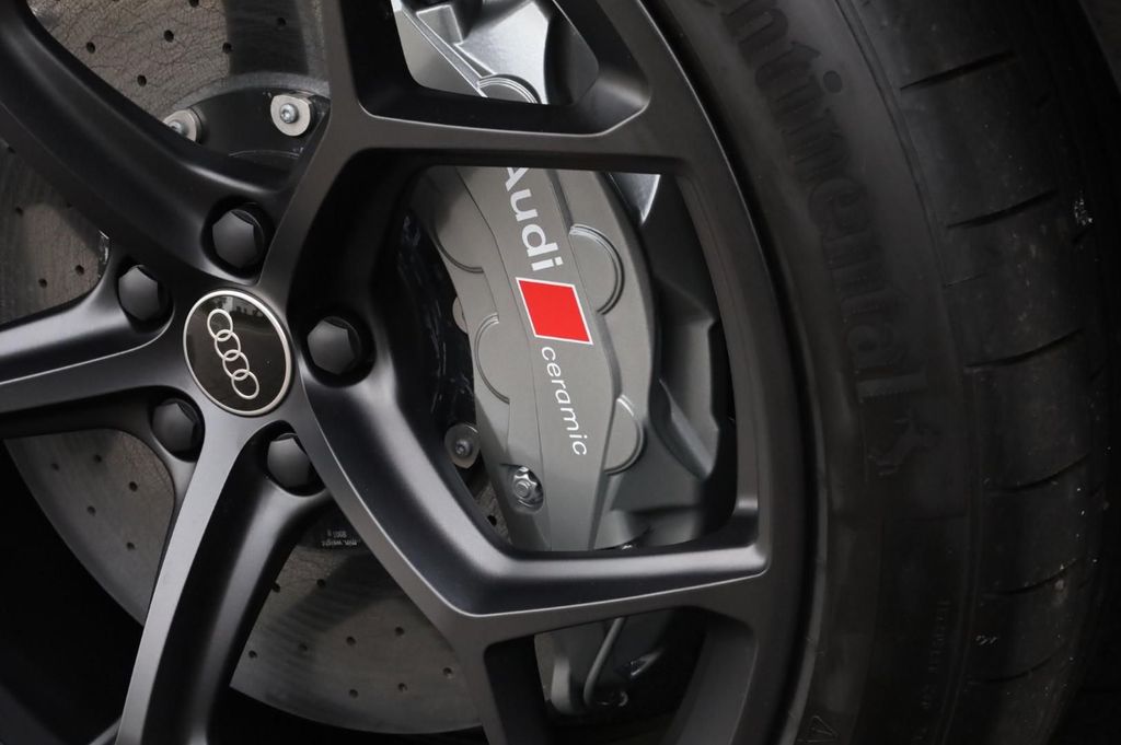 Audi RSQ8 2025