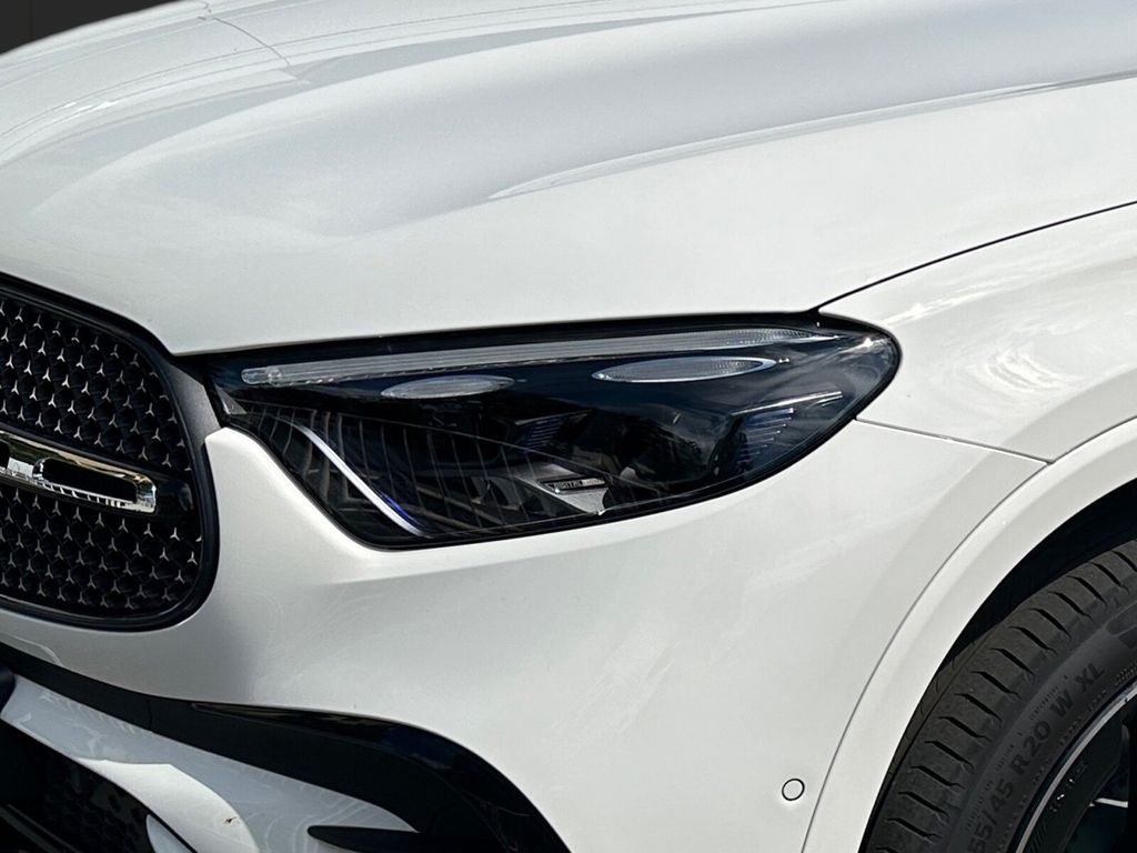 Mercedes-Benz GLC 300 2025