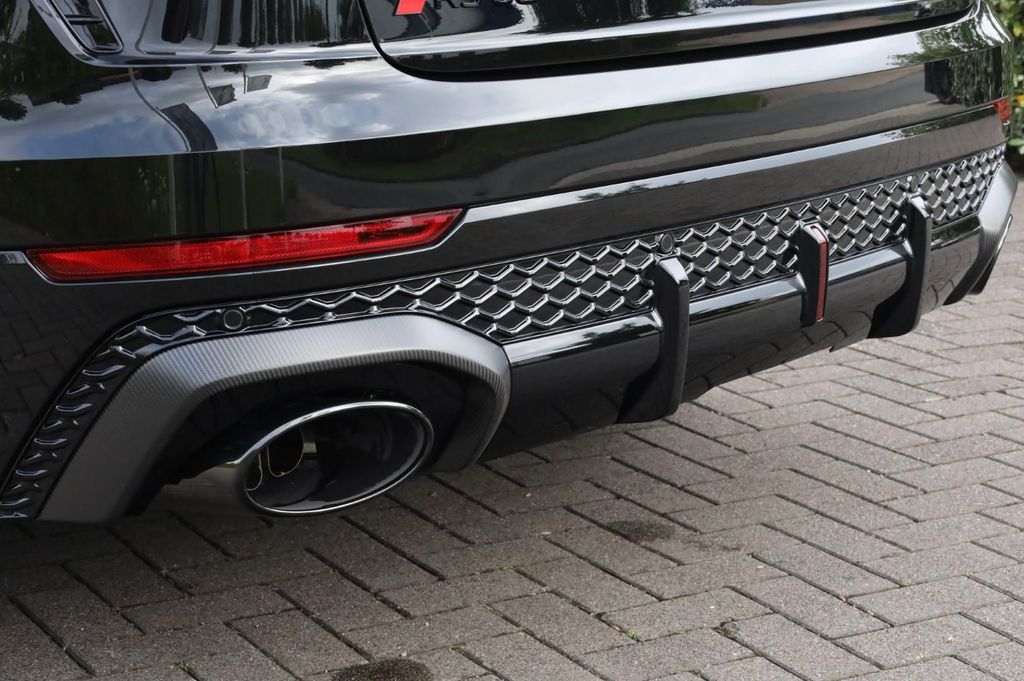 Audi RSQ8 2025
