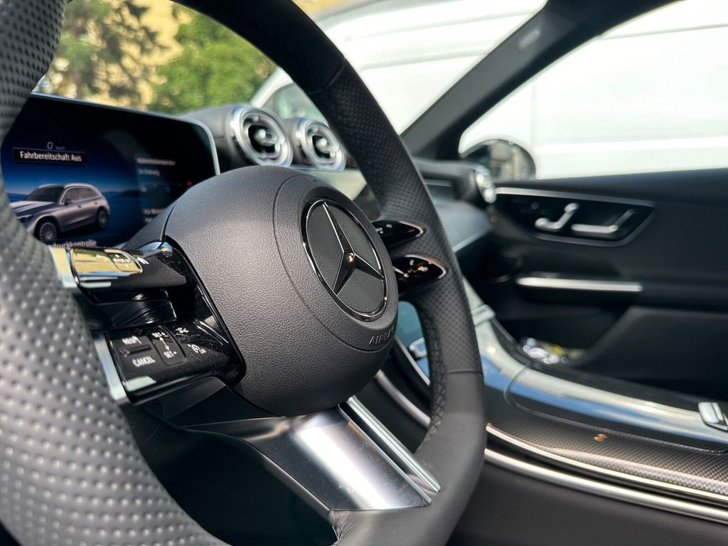 Mercedes-Benz GLC 300 2025