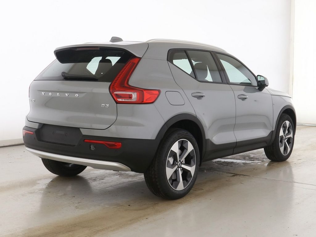 Volvo XC40 2024