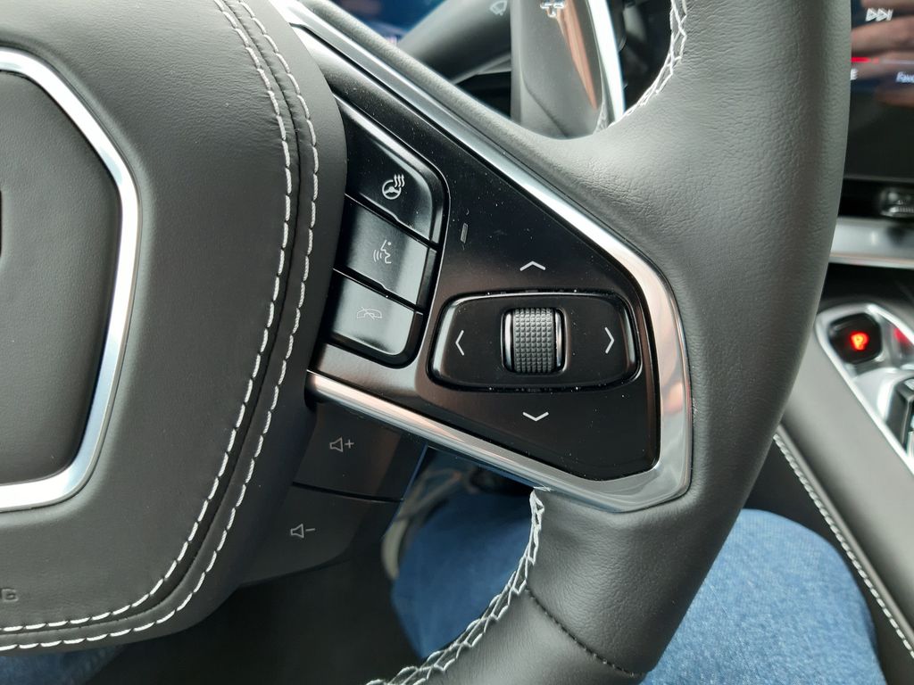 Corvette C8 2025