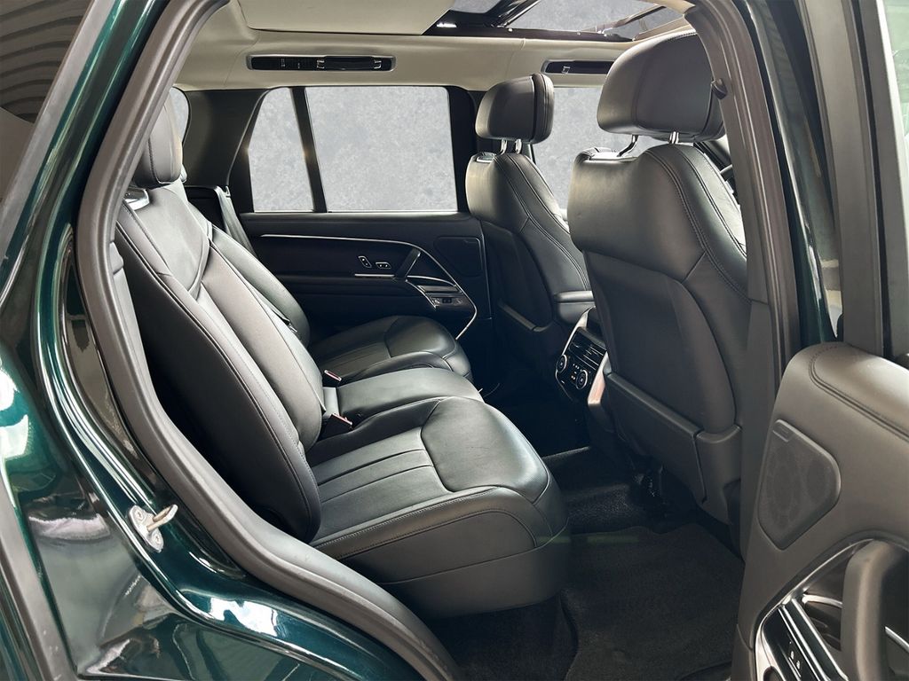 Land Rover Range Rover 2023