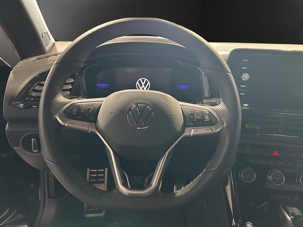Volkswagen T-Roc 2024