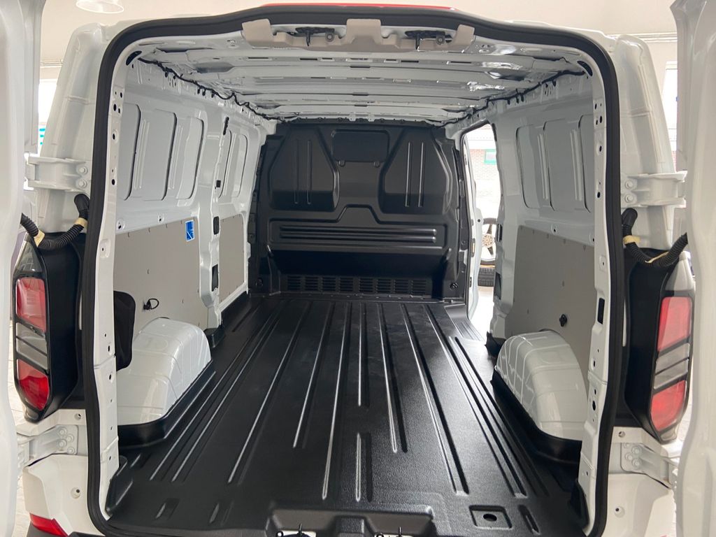 Ford Transit Custom 2024