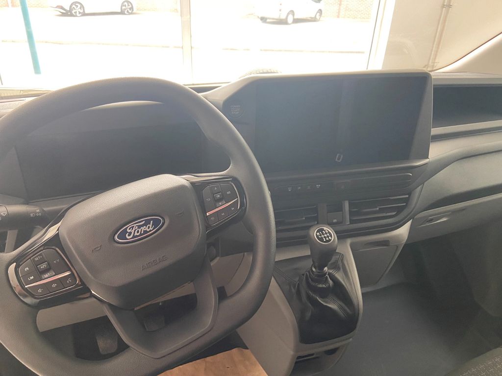 Ford Transit Custom 2024