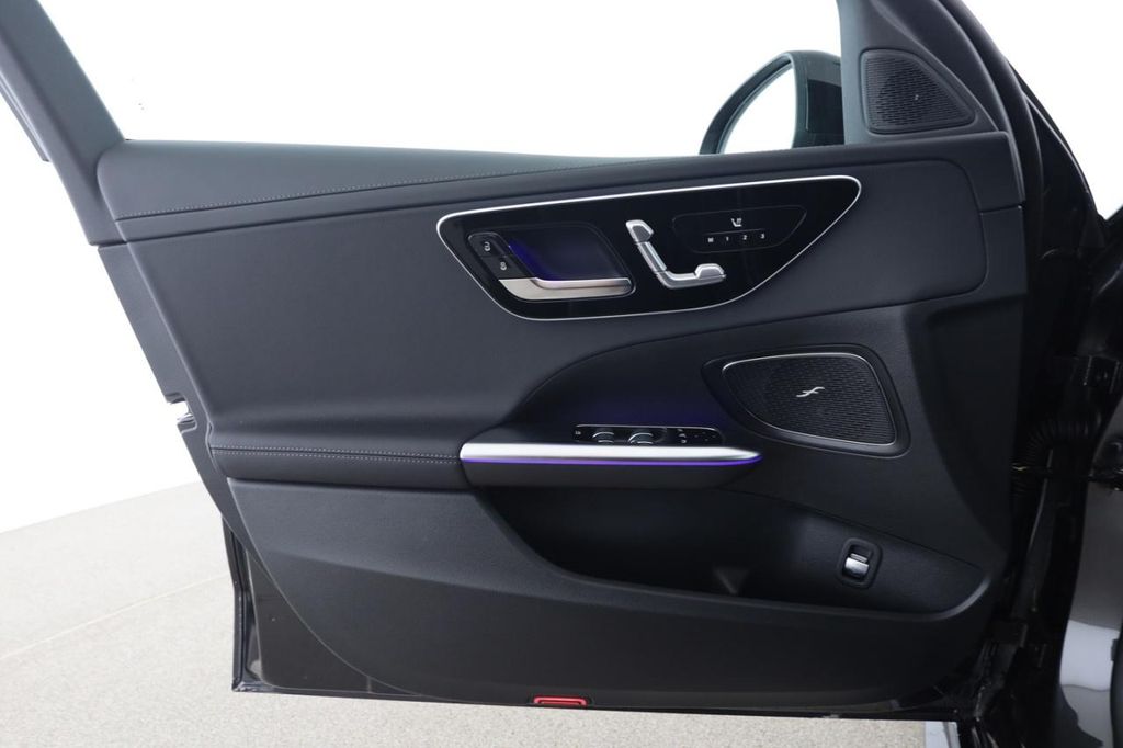 Mercedes-Benz C 220 2025