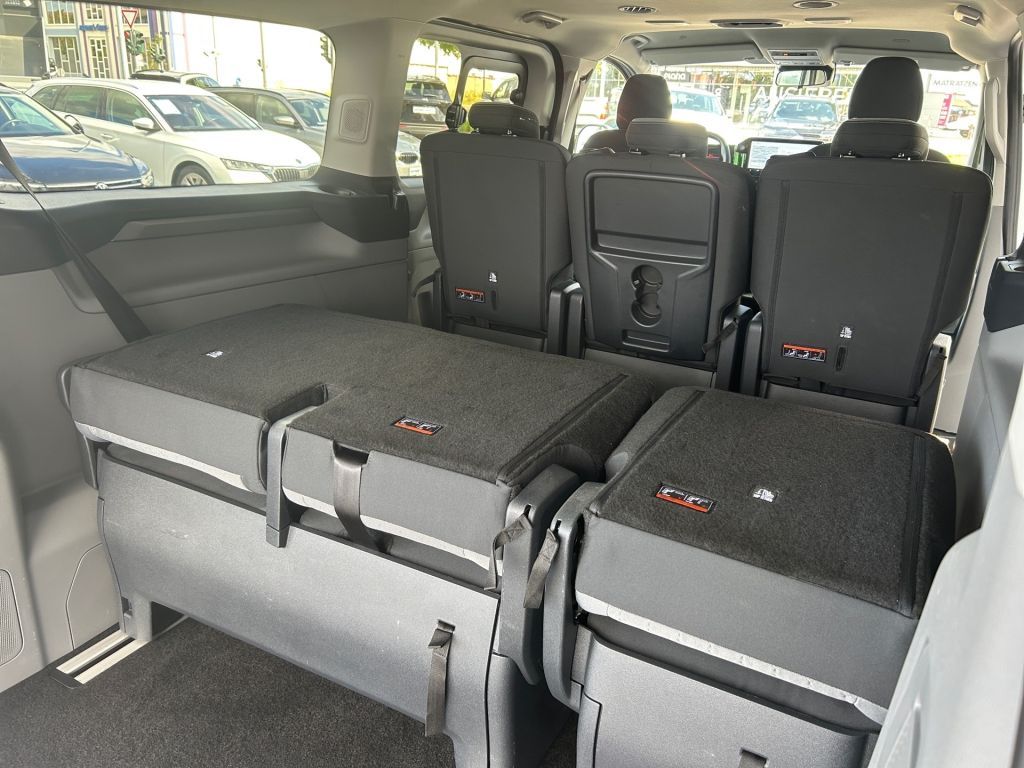 Ford Tourneo Custom 2024